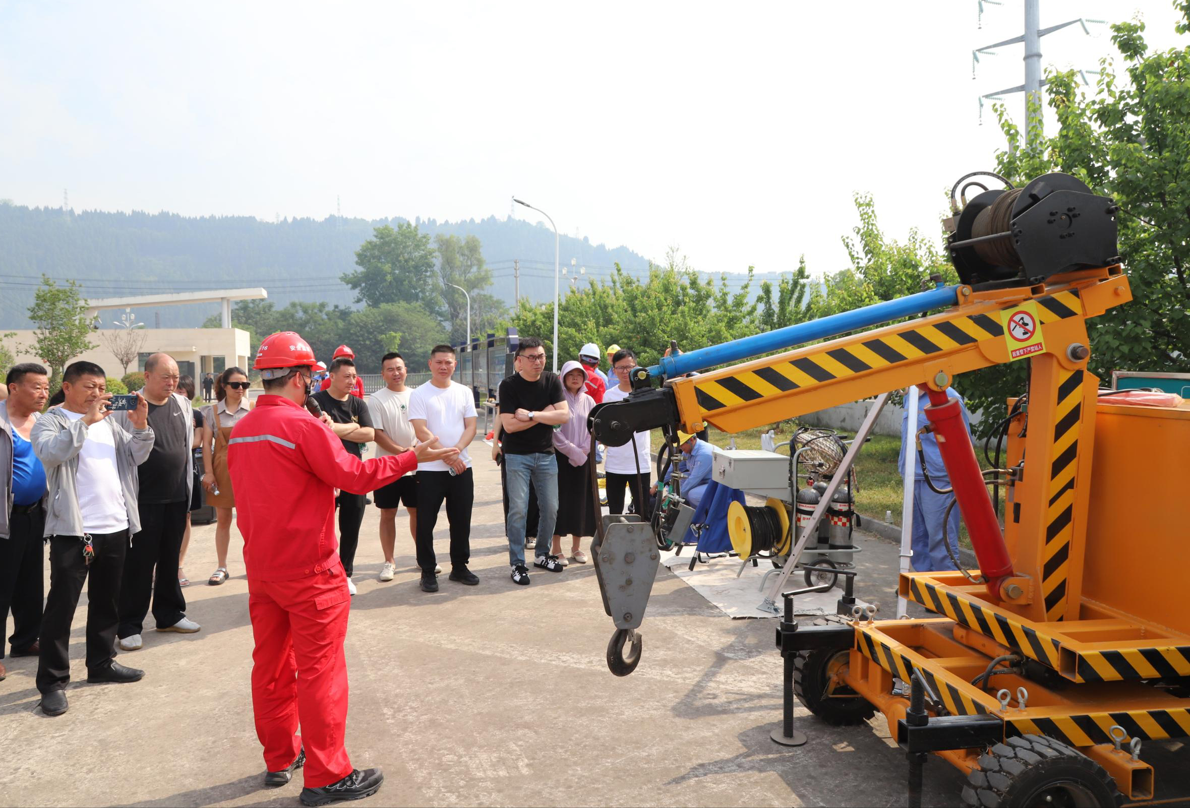 閬中雙瑞舉辦企業(yè)開(kāi)放日活動(dòng)